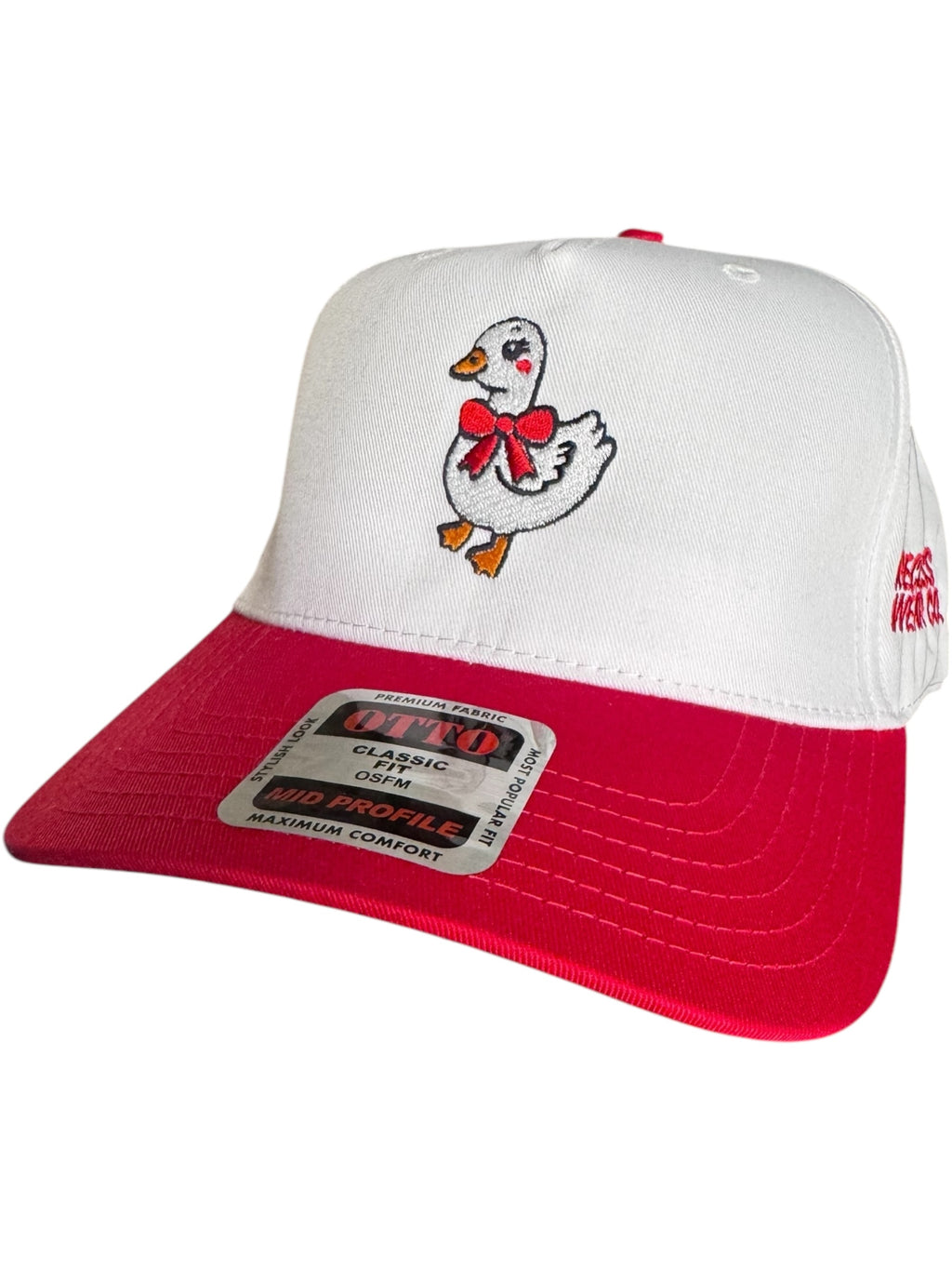 GOOSE WEARING BOW HAT